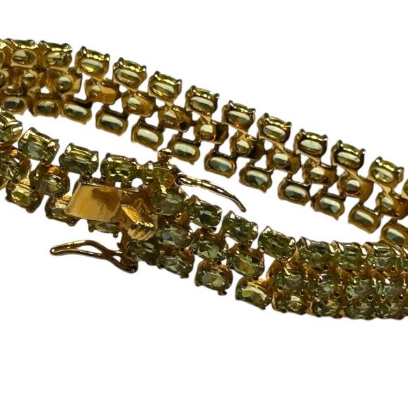 DBJ Dee Berkeley 925 Gold-plated Bracelet with Three Rows of Green Peridot Gem - Picture 6 of 9